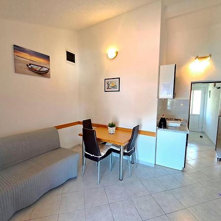 Apartments Toni Trogir Buitenkant foto