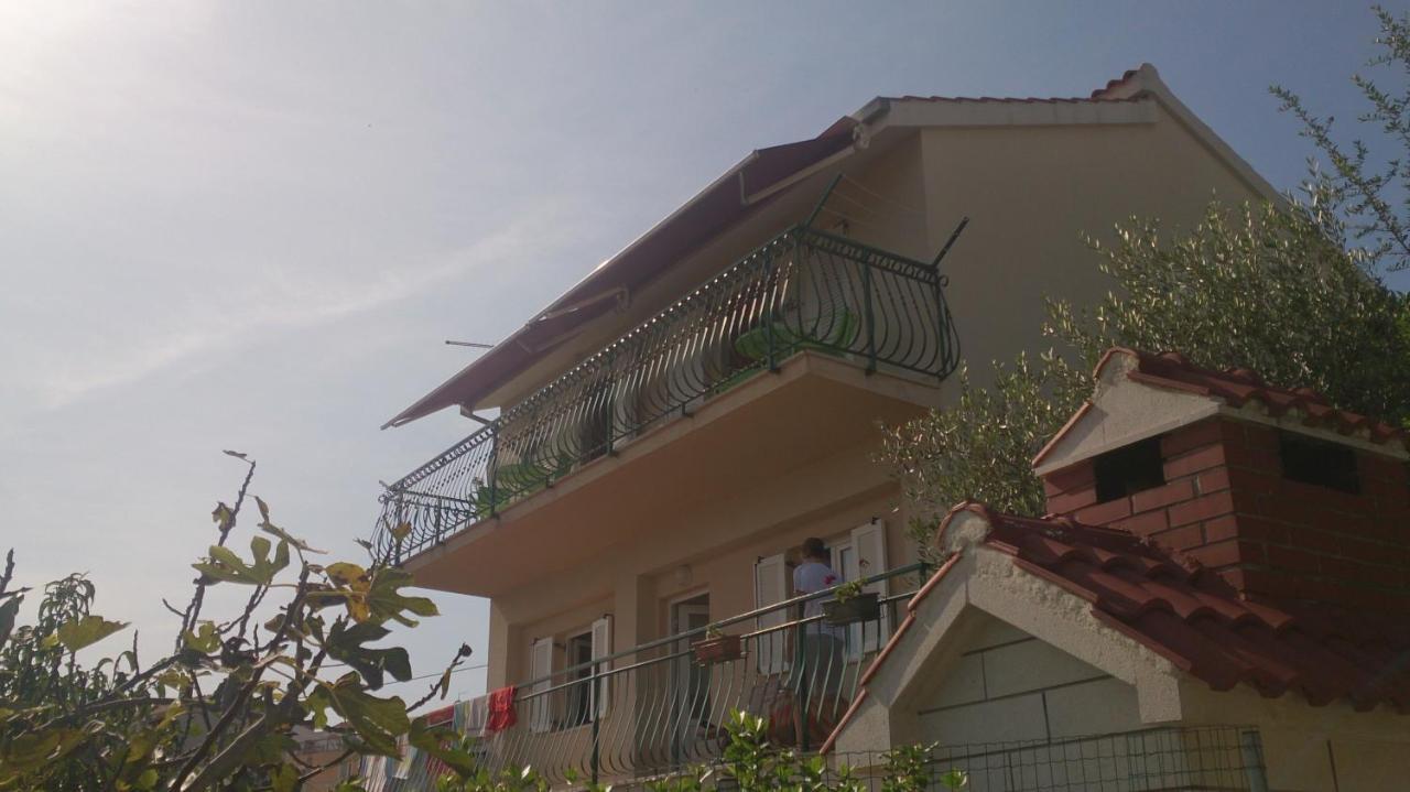 Apartments Toni Trogir Kamer foto