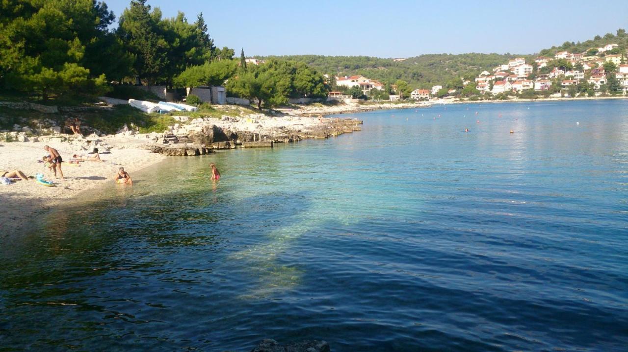 Apartments Toni Trogir Kamer foto